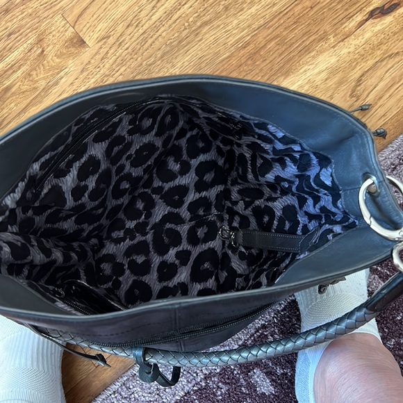 Brighton Fashionista Scoop Shoulder leather handbag - Picture 8 of 8